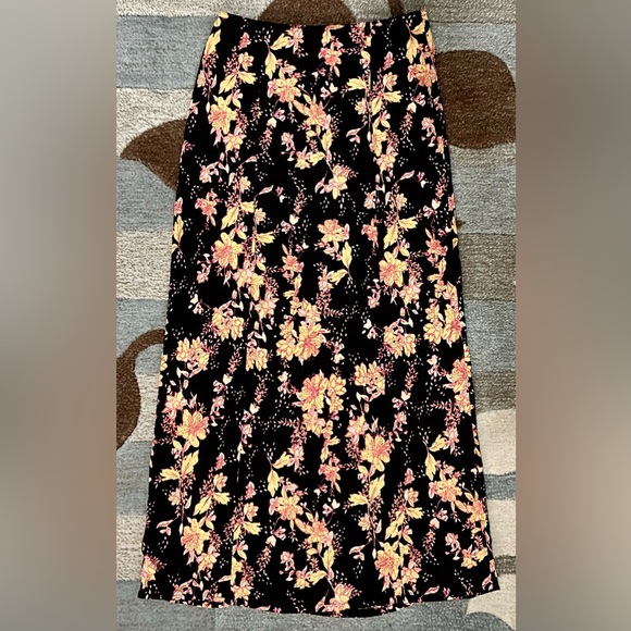 Free People Retro Love Black Floral Print Button Front Midi Skirt - Picture 7 of 11
